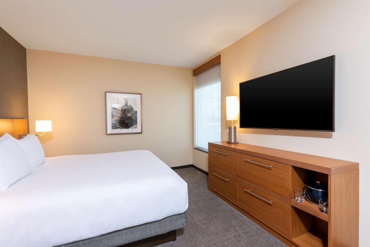 Hyatt Place Flint/Grand Blanc Exterior foto